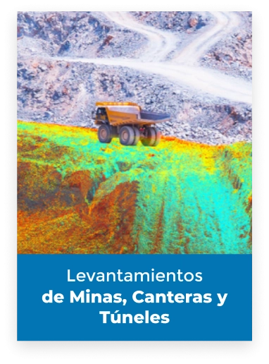 Un gran camión volquete circula por una carretera dentro de una mina a cielo abierto con coloridas capas de tierra expuesta. El texto en español dice: Levantamientos de Minas, Canteras y Túneles.